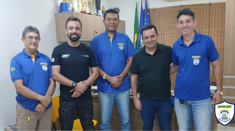 Diretoria da Apocepi recebe a visita de Toninho Caridade
