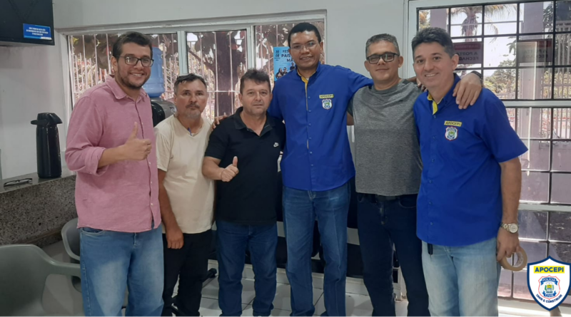 Diretores visitam delegacias e convidam associados para festa